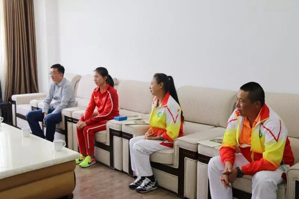 中国女子竟走冠军_中国第一竞走女冠军是谁_冠军竞走女中国是谁